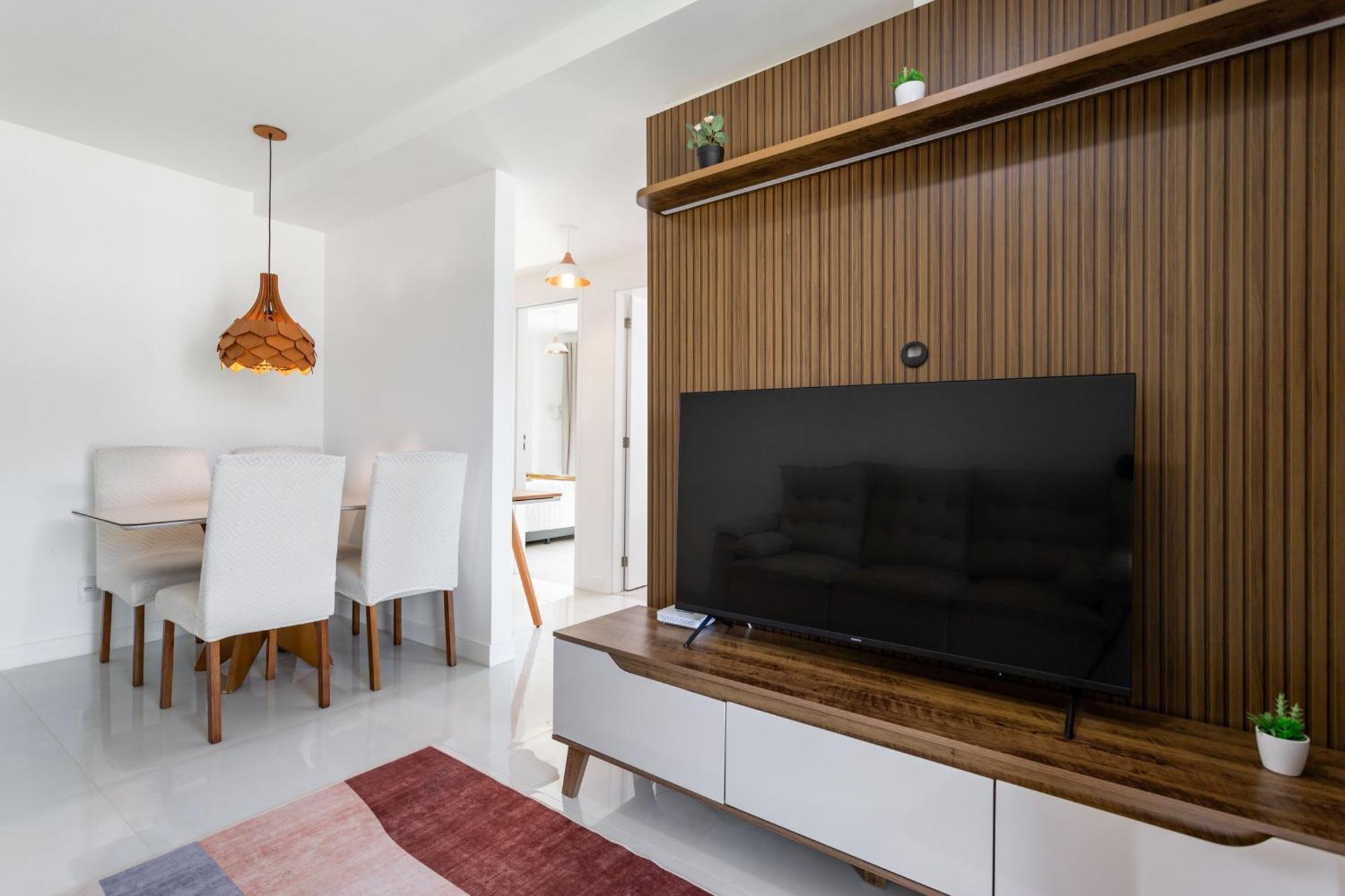 Praia dos Anjos Beach Club Condo: 2BR, Pool, 24/7 Security Arraial do Cabo Room photo