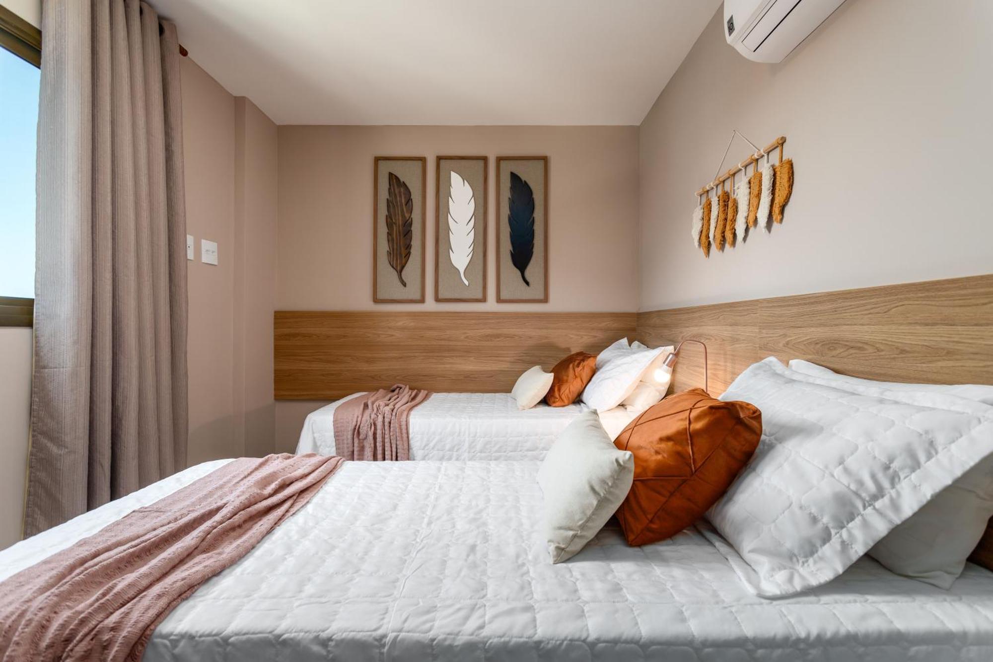 Praia dos Anjos Beach Club Condo: 2BR, Pool, 24/7 Security Arraial do Cabo Room photo