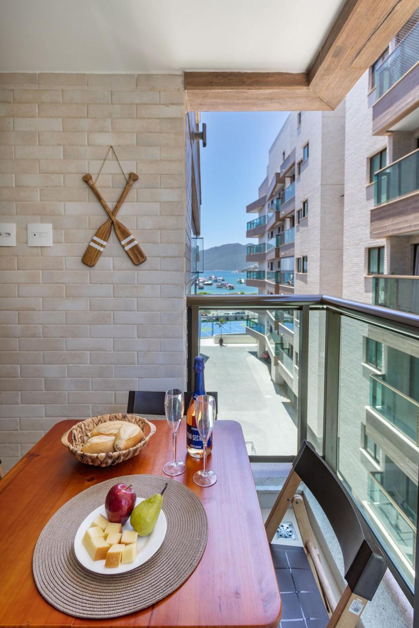 Praia dos Anjos Beach Club Condo: 2BR, Pool, 24/7 Security Arraial do Cabo Room photo